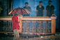 全部尺寸 | Some people walk in the rain, others just get wet. - Roger Miller | Flickr - 相片分享！