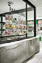 Papabubble Tokyo #Storefront Window Display #retail #architecture