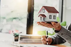 物业投资理念、小户型形象摆在桌面上。住房贷款保险。