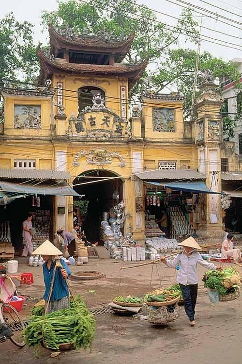 explore Hanoi, Vietn...