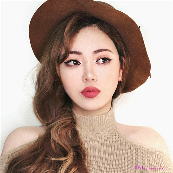 #眼线##化妆#化妆with修唇笔/炫彩...