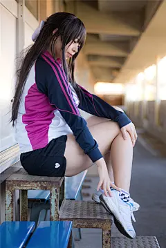 性感诱惑网袜兔女郎美腿诱惑_三次元美女_美图频道