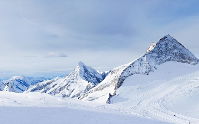 美丽雪山风景图片