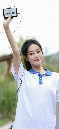 晓雨子琦采集到人物摄影--姿势造型