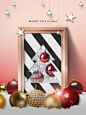 木质相框 彩色铃铛 粉色背景 圣诞节海报设计PSD tit047t1073w10
