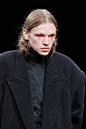 Balenciaga Fall 2020 Ready-to-Wear Fashion Show : The complete Balenciaga Fall 2020 Ready-to-Wear fashion show now on Vogue Runway.