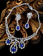 #2017芭莎珠宝国际设计师沙龙# 
“Lueur Jewelry”的品牌名源自法语，“Lueur”在法文中的意思是“光”。Lueur珠宝总部创建位于美国纽约，世界上最大的珠宝交易中心。古董珠宝蕴涵无限的观赏及艺术价值，很多流传至今的古董珠宝均出自珠宝大师之手，古董珠宝均被注入了深层的美态、神韵，以及独特的艺 ​​​​...展开全文c