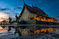 泰国乌汶
Wat Sirintorn Wararam at Ubon Ratchathani by Song Pin on 500px