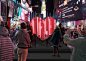纽约时代广场的情人节心形装置 不只关于浪漫