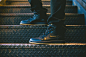 Air Jordan 1 Mid OG 黑/金 发售信息 - 滑板鞋 - 球鞋脚照 - SNEAKER球鞋文化 - VIIGEE维格风尚 时尚生活杂志