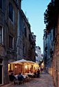 黄昏时分的威尼斯街头