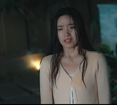 pzw~采集到单人女