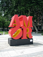 Robert Indiana's Love in Spanish