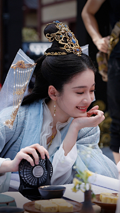古装女子-花瓣网|陪你做生活的设计师 | 九州海上牧云记·银容·张钧