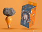 EMILIGHT灯泡包装，其设计采用镂空造型，直接可以展现灯泡造型。从包装用色上可以体现出暖光或冷光灯。 ​​​​