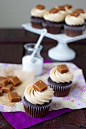 Salted Caramel Chocolate Cupcakes.#cupcake#纸杯蛋糕~