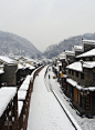 一座古迹的冬天——凤凰城雪景。