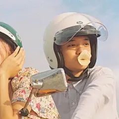 (8 封私信 / 80 条消息) 有哪些高逼格的情头？ - 知乎 : 啊~我来了，我来发一些我觉得挺特别(不一定好看)的情头吧。图片均来自网络，侵删。情侣表情包。1.黑白的…