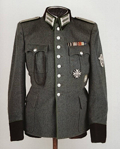 KEN校長采集到軍服