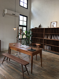 Sharman_橙采集到家居 家具 卧室 装修