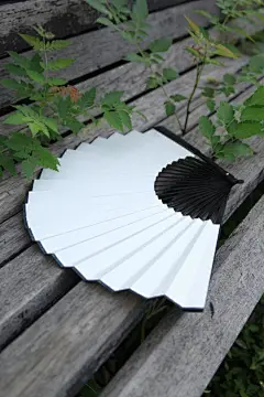 木西 白色折扇 书画小楷苏工扇面 苏呆纸折扇 白纸扇 扇子 手绘 : 淘宝台湾提供木西 白色折扇 书画小楷苏工扇面 苏呆纸折扇 白纸扇 扇子 手绘图片，价格，国际转运费用等详细产品信息，同时推荐更多热卖居家日用产品：木西 白色折扇 书画小楷苏工扇面 苏呆纸折扇 白纸扇 扇子 手绘，由支付宝提供担保交易（先收货后付款），安心享受购物乐趣！@北坤人素材