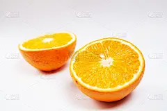在白色背景上切成橘色