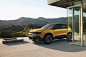 Jeep Avenger : The all-new Jeep® Avenger is made for this moment. Designed to fit perfectly into an active, multi-faceted lifestyle, it comes standard with all the capability and personality to get you where you need to go while letting you choose the roa