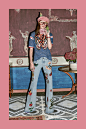 Gucci Pre-Fall 2016 Fashion Show : See the complete Gucci Pre-Fall 2016 collection.