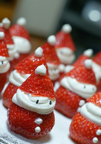 草莓圣诞老人！