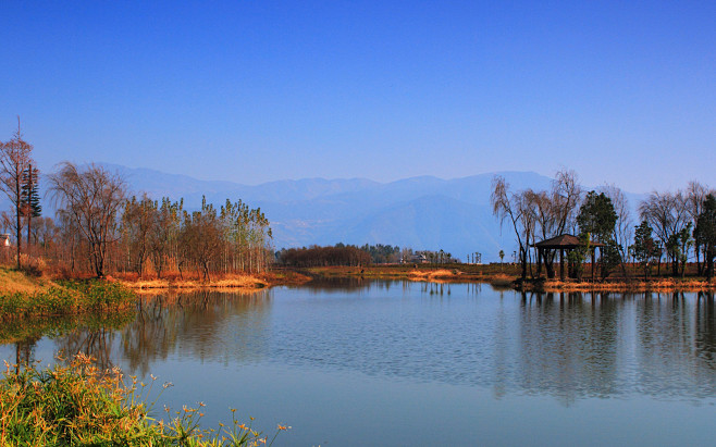 邛海是四川省第二大淡水湖，也是四川省十大...