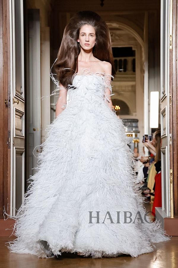 华伦天奴 (Valentino) 201...