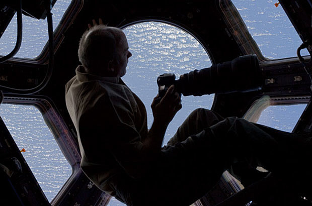 最美的摄影点 由太空站的穹顶舱拍摄出美丽...