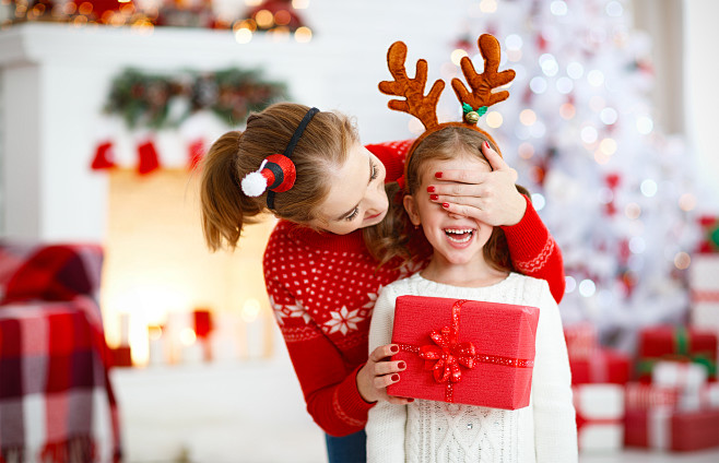 shutterstock_7409521...