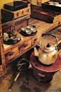 Chinese tea service: 