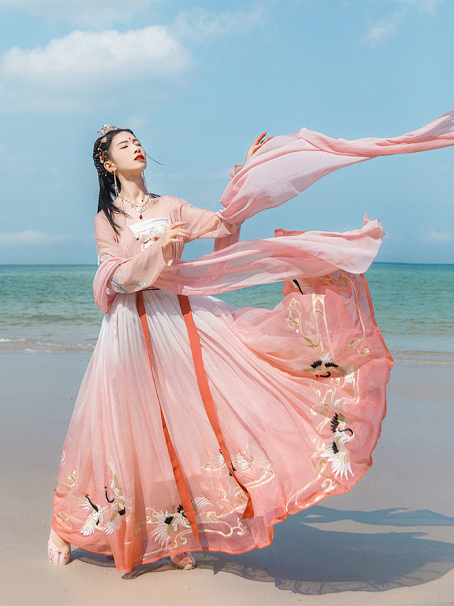 汉尚华莲灵语鹤齐腰对襟襦裙传统汉服女夏渐变6米摆12只仙鹤刺绣淘宝