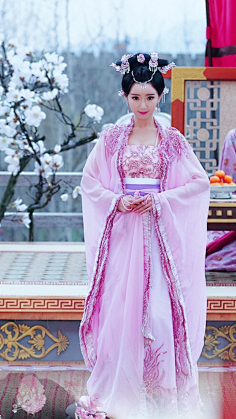 人物-花瓣网|陪你做生活的设计师 | 锦绣未央·李长乐·李心艾