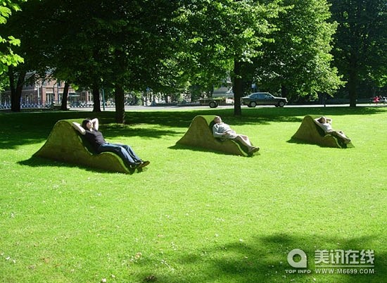 园林景观网-公众使用的Lawnge躺椅-...