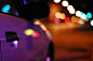 户外,汽车,多色的,光,夜晚_91298095_Bokeh Reflection_创意图片_Getty Images China