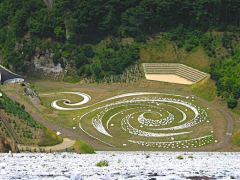 地中有山谦采集到大地艺术