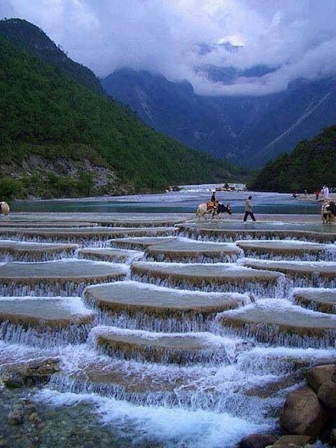 Blue Mion Valley, Ch...