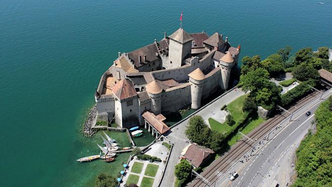 “Château de Chillon”...