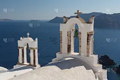 希腊圣托里尼岛伊亚村基克拉迪斯风格的传统教堂