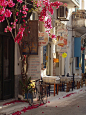 看看看人家的人行道咖啡馆，希腊，科罗尼