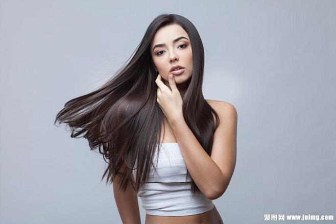 美丽长发女人图片