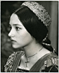 奥丽维娅·赫西（Olivia Hussey）