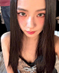 【Ins】BLACKPINK 金智秀Ins更新London Day 1&2，美女就要怼脸！kimjisoo超话 ​​​​