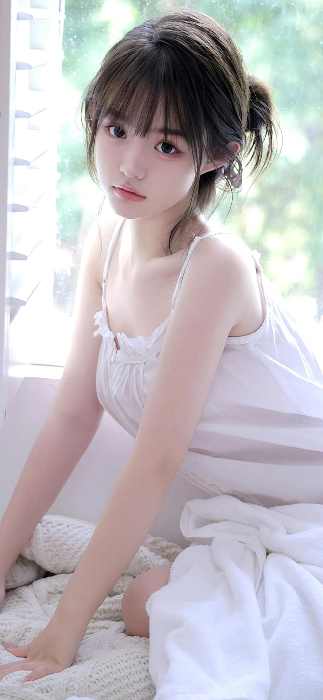 纯净的白
采集@别致的七
cr：天航工作...