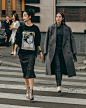 Photo shared by 임재현Seoul , 가로수길 on September 21, 2018 tagging @fashionweek, @xtina0505, @summer1991720, @cameramoda, @maxmara, @nyfw, @parisfashionweek, and @londonfashionweek. 图片中可能有：2 位用户