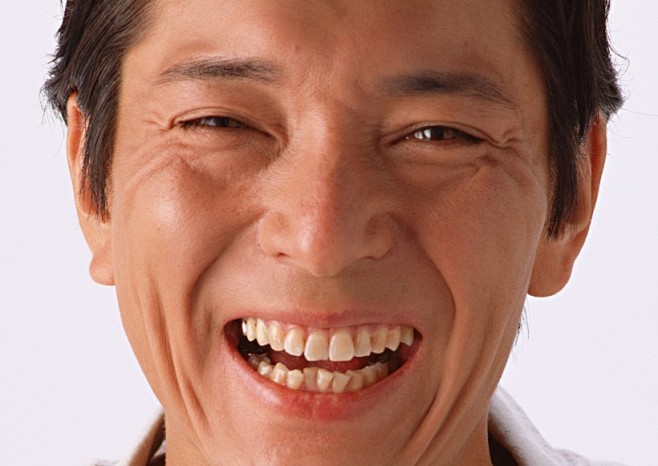 男生的脸部表情图片