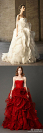 全球婚纱风尚：红玫瑰与白玫瑰 你更钟情与哪一款？



